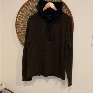 Express men’s brown/green and gray hooded sweater size large
